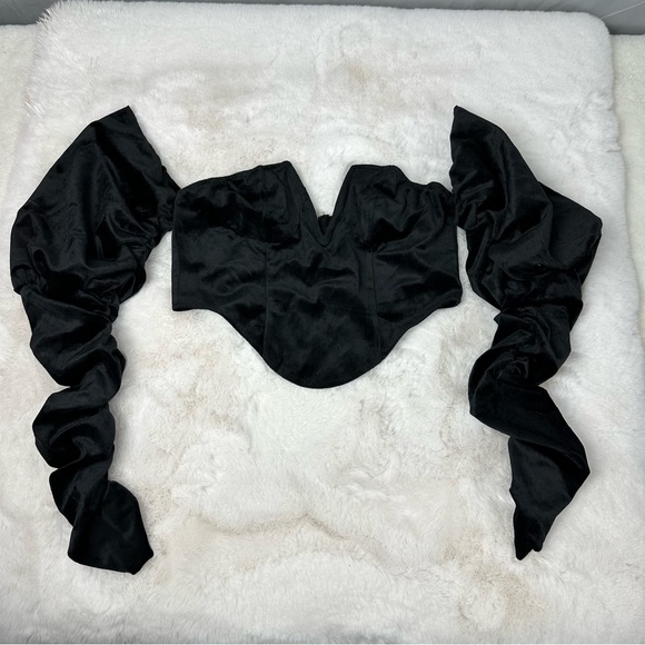 Pretty Little Thing Velvet Bandeau Ruched Top - Picture 5 of 13